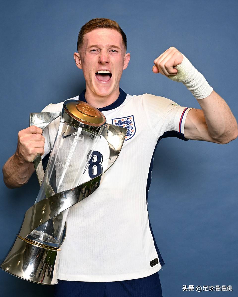 包含欧联转会期再迎强敌,莱比锡官宣签约,主帅态度——悬念犹存,控场能力受关注的词条 包含欧联转会期再迎强敌,莱比锡官宣签约,主帅态度——悬念犹存,控场能力受关注的词条